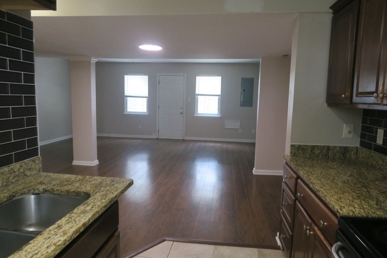 1401 Wendfield Dr #103 - Photo 3 of 22