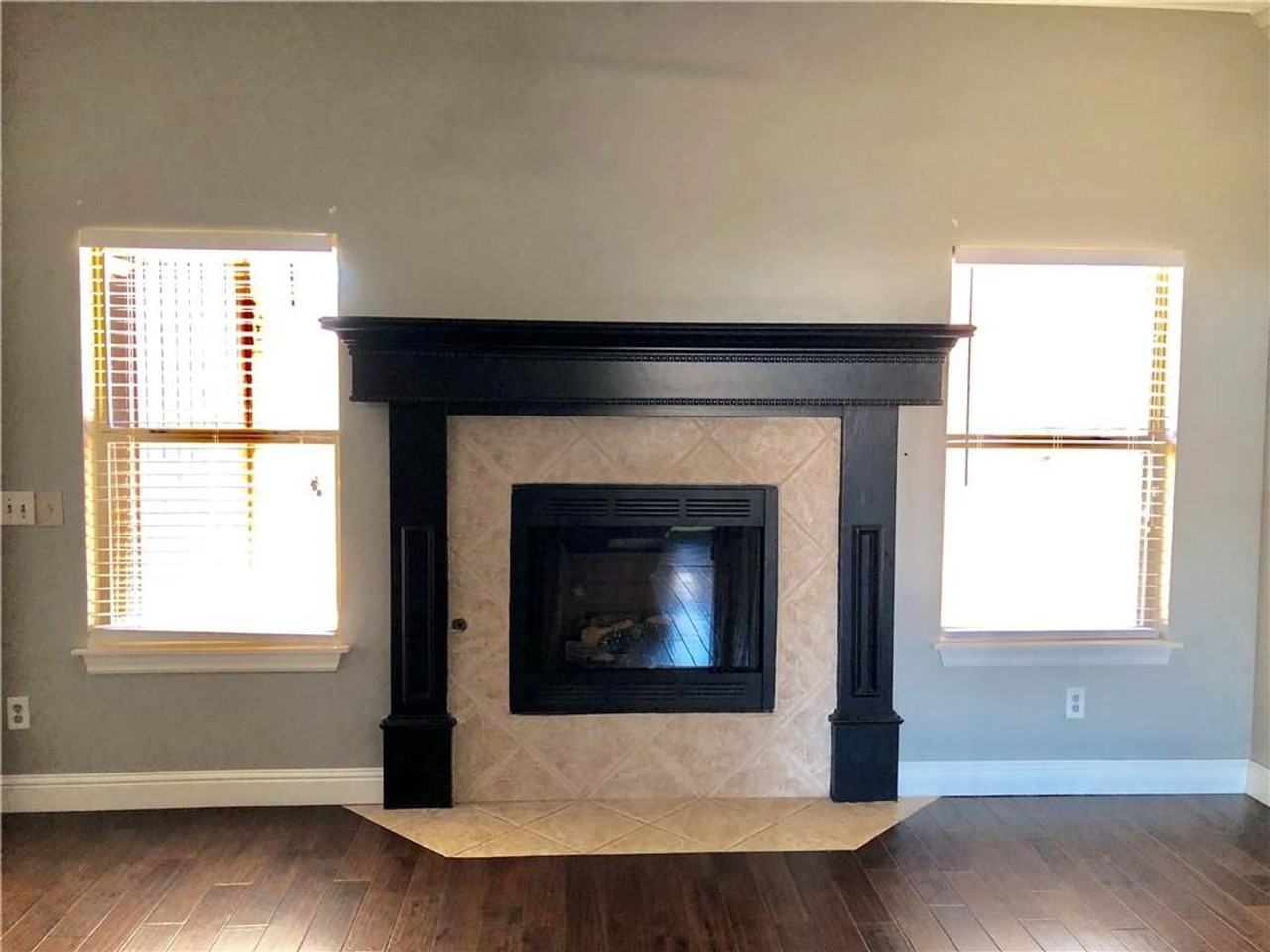 1717 Tara Dr - Photo 5 of 12