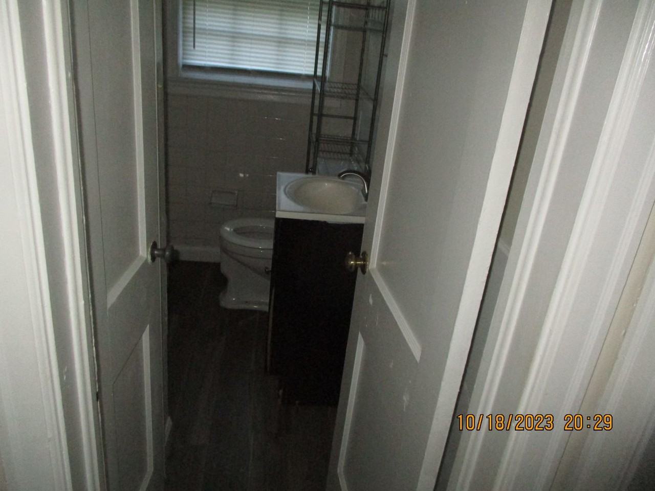 1312A 9th Ave - Photo 5 of 8