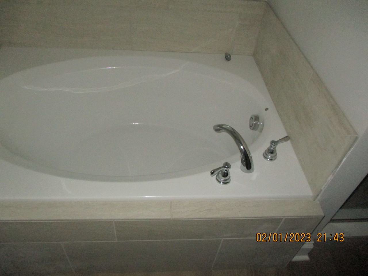 124 Chapel Ct - Photo 5 of 7