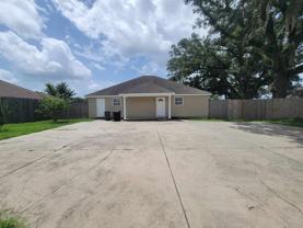 2635 Mission Rd - Photo 1 of 1