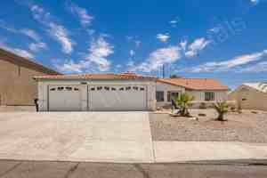 featured image of 3088 Newport Dr