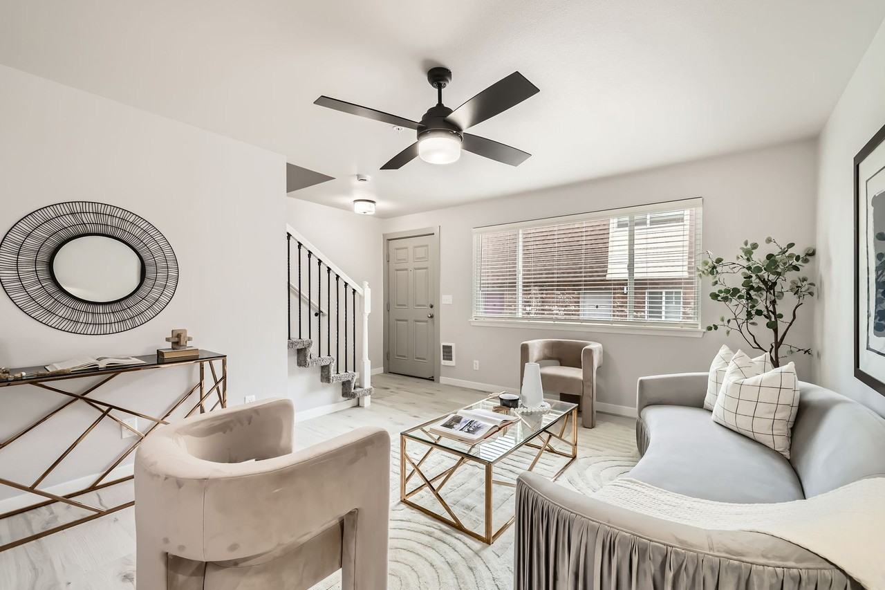 Evergreen Townhomes - Photo 2 of 25