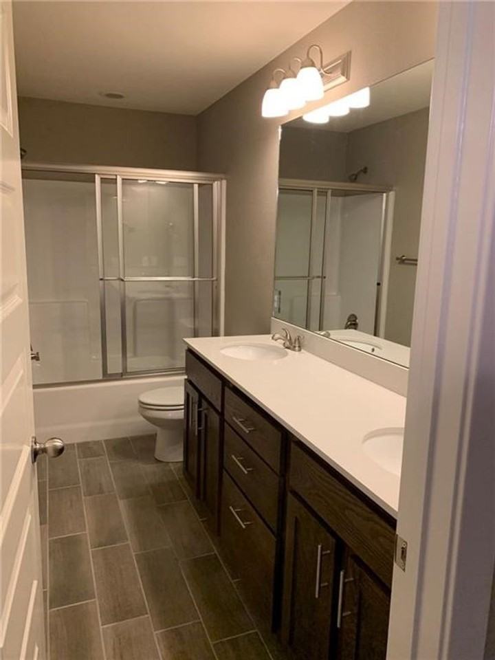 604 W Weymouth - Photo 5 of 9
