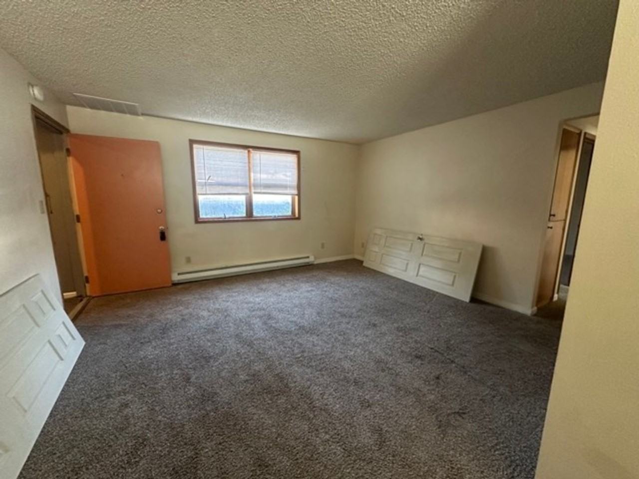 75.00 - 126 E Barker - Photo 2 of 12