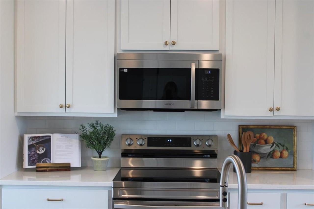 BRAND NEW Kettlestone Central Townhomes - Photo 7 of 18