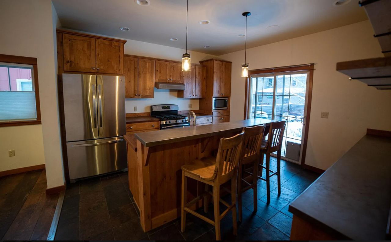 4213 Benepe St - Photo 6 of 20