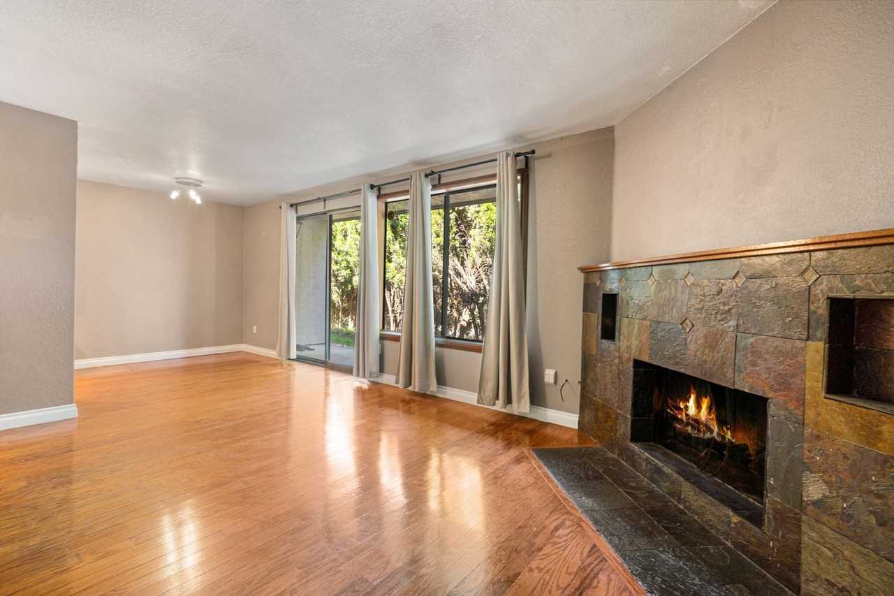 12522 Ne 117th Pl - Photo 3 of 13