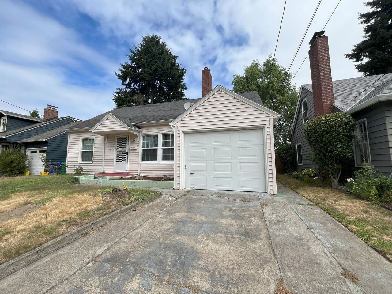 2055 North Blandena Street - Photo 2 of 31