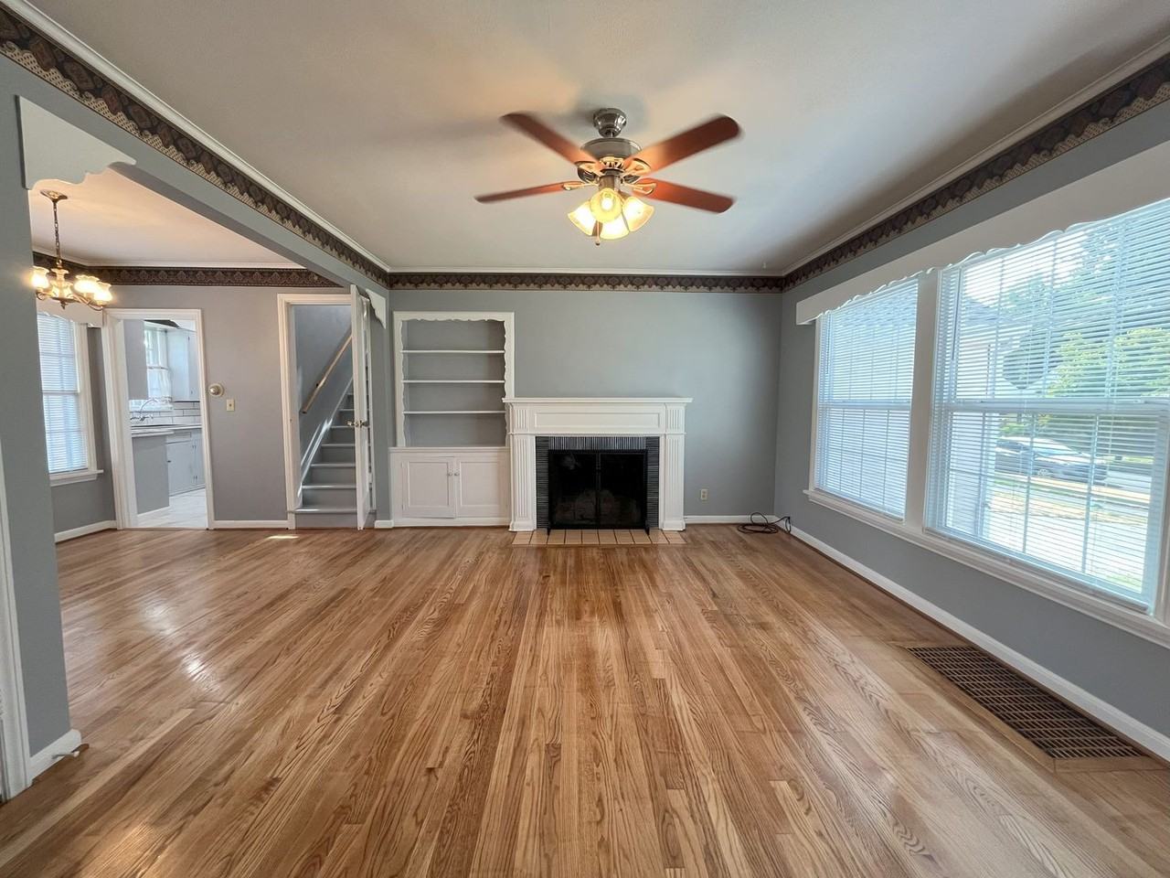 2055 North Blandena Street - Photo 7 of 31