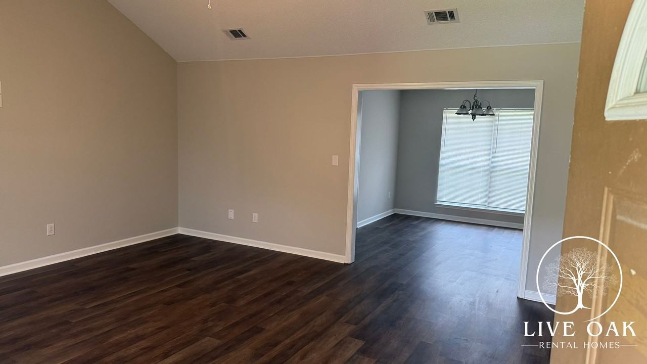 87 Oak Rd Ne - Photo 4 of 22