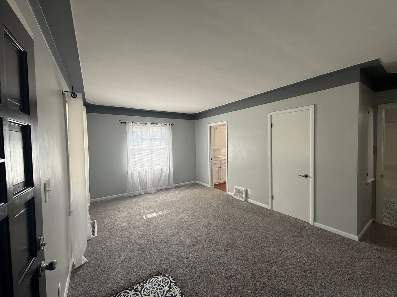 804 Bryant St Sw - Photo 4 of 12