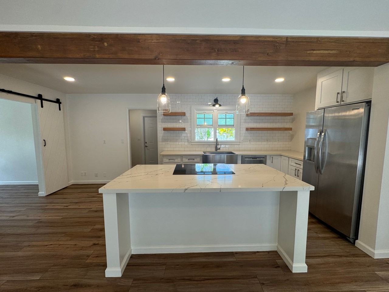 279 Hamakua Dr - Photo 2 of 16