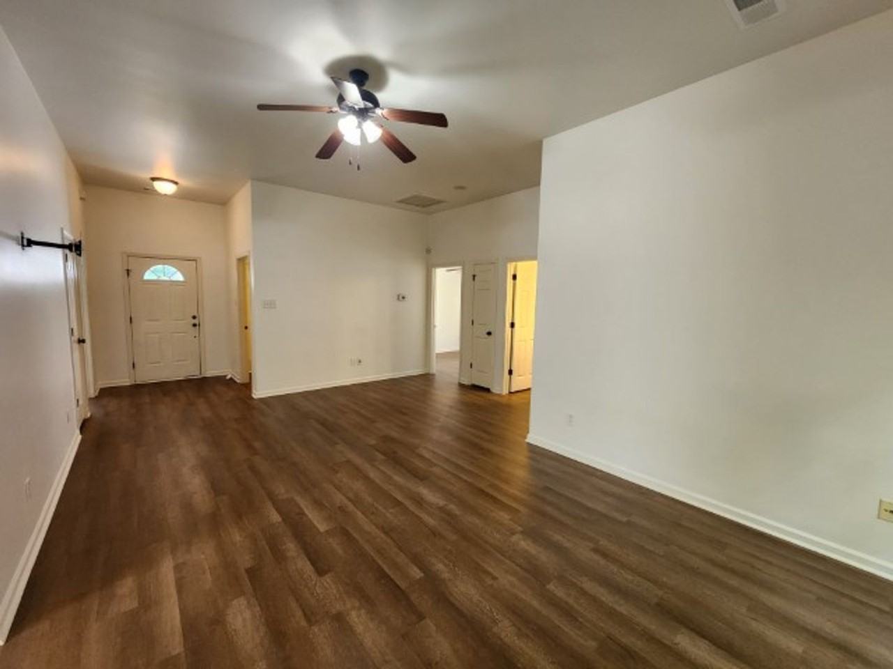 503 Sharron Oaks Ct - Photo 4 of 23