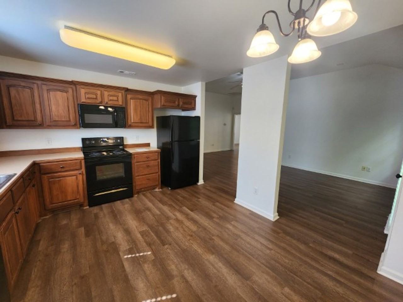 503 Sharron Oaks Ct - Photo 7 of 23