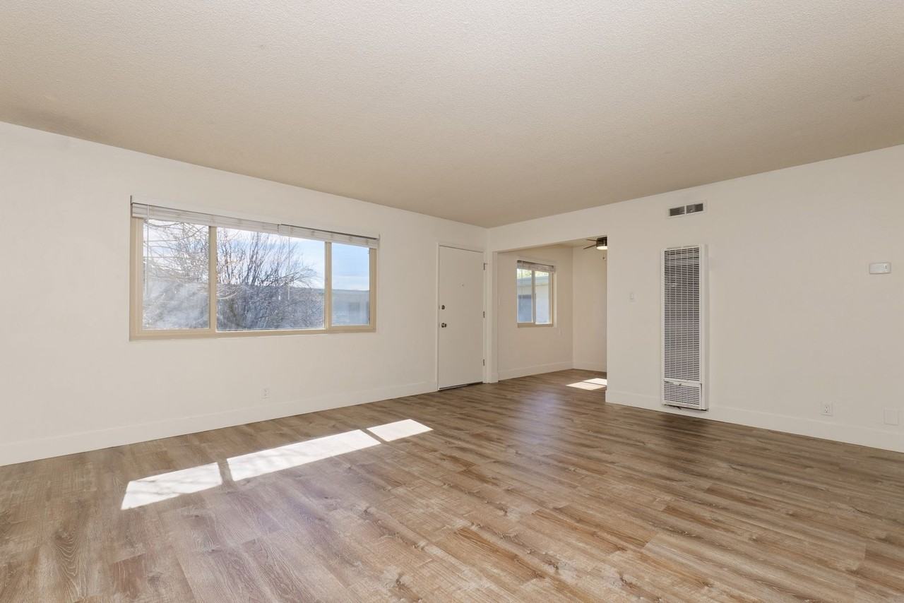 Garden Park Apartments - Photo 5 of 23