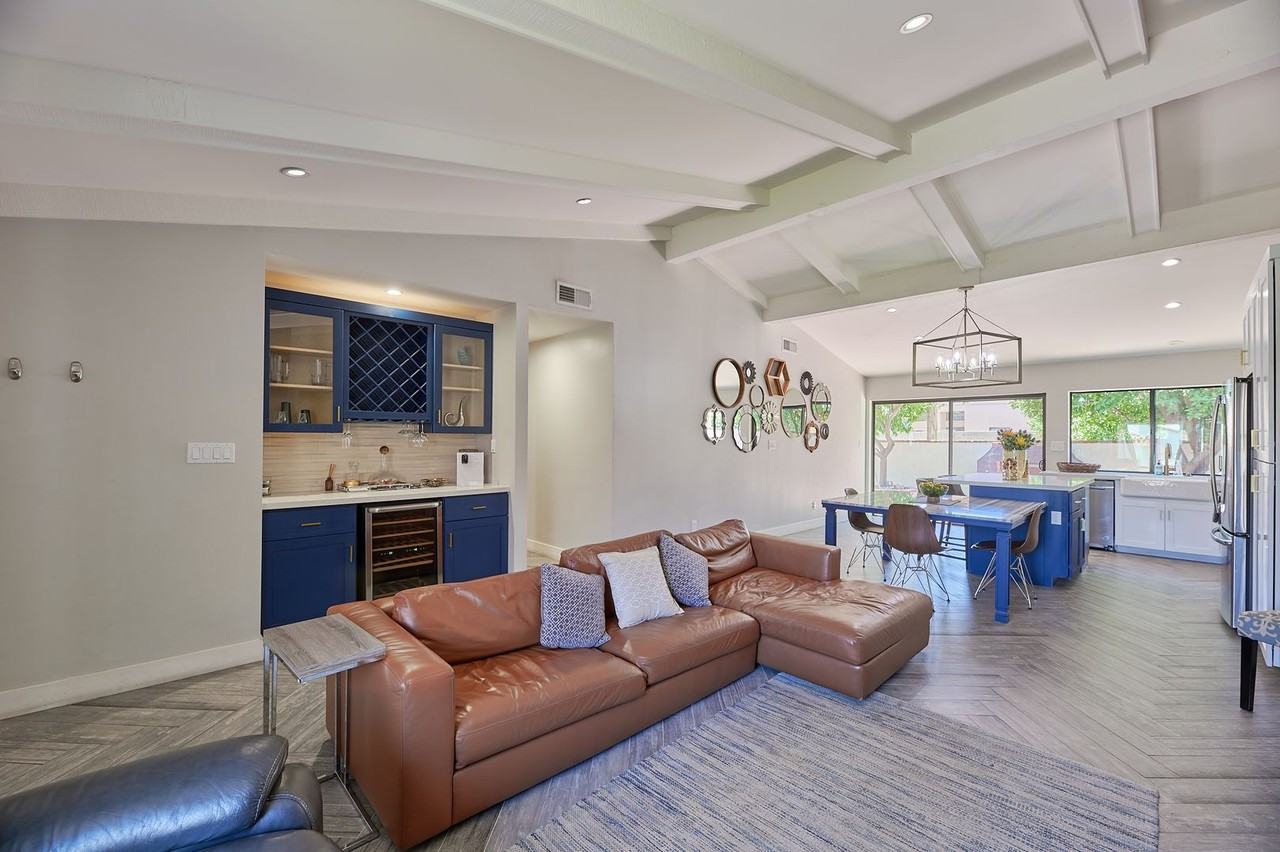 5750 N Scottsdale Rd - Photo 5 of 24