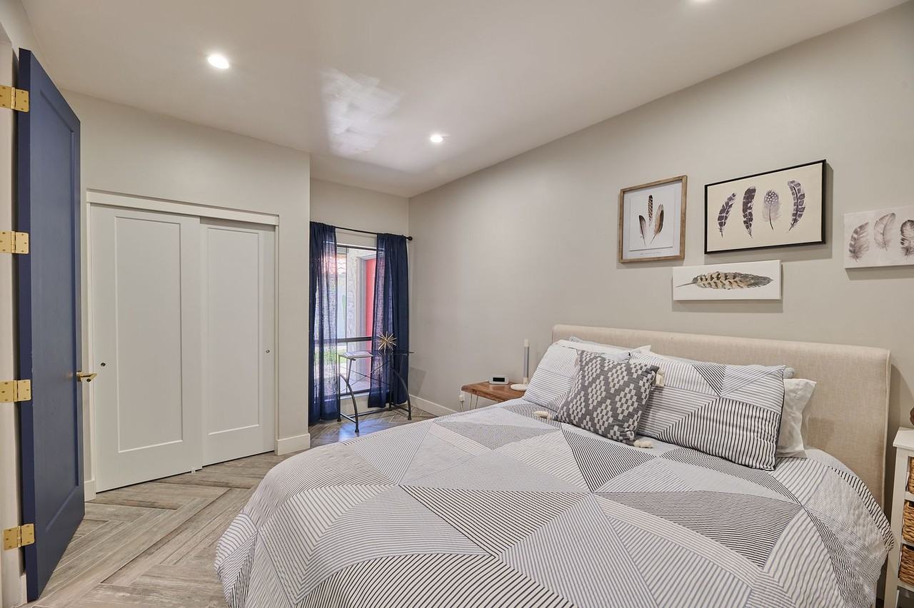 5750 N Scottsdale Rd - Photo 6 of 24