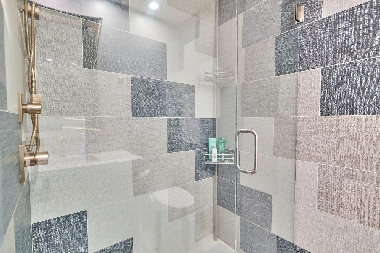 5750 N Scottsdale Rd - Photo 7 of 24