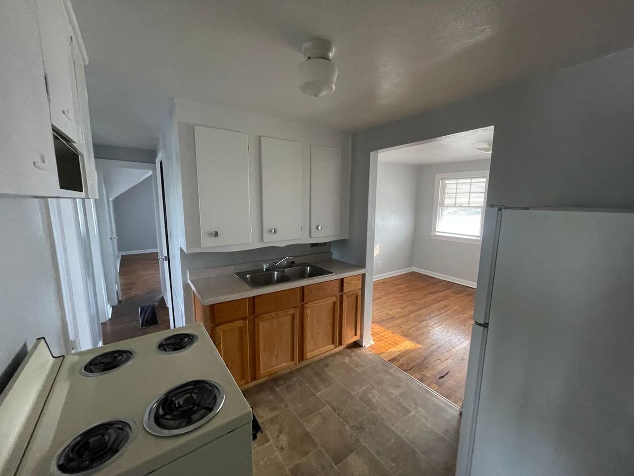 4647 N Brady St #6 - Photo 3 of 22