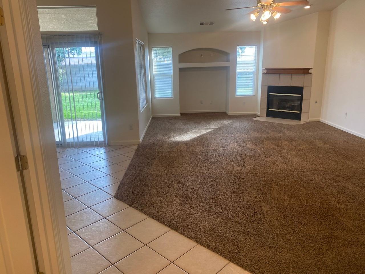 2311 E Country Ave - Photo 2 of 23