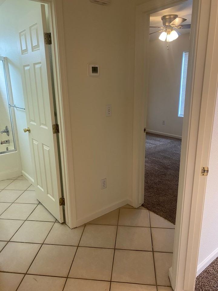 2311 E Country Ave - Photo 4 of 23