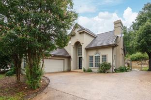 1604 Lakeway Blvd - Photo 1 of 1