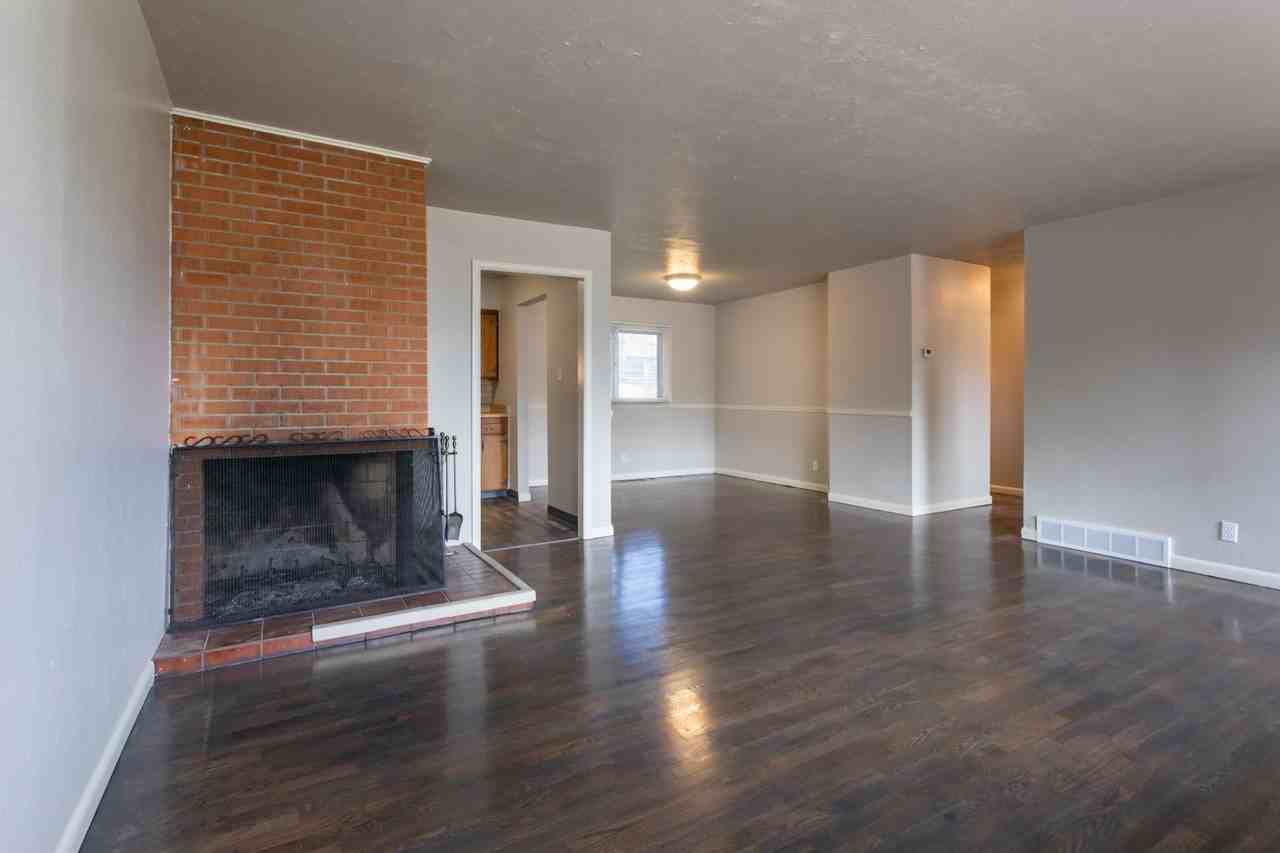 614 W Ramona Ave - Photo 2 of 33