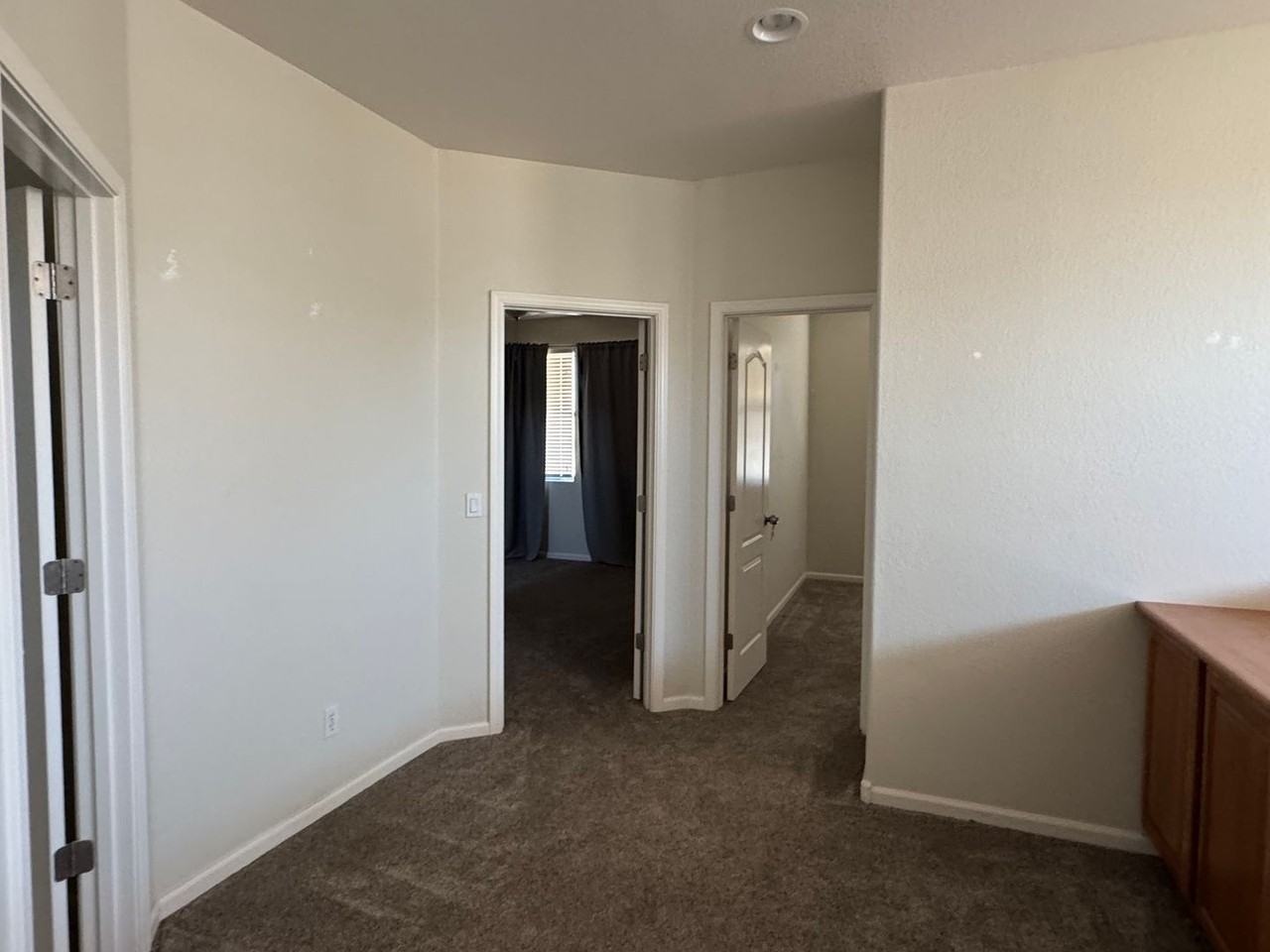 13518 W Cypress St - Photo 7 of 15