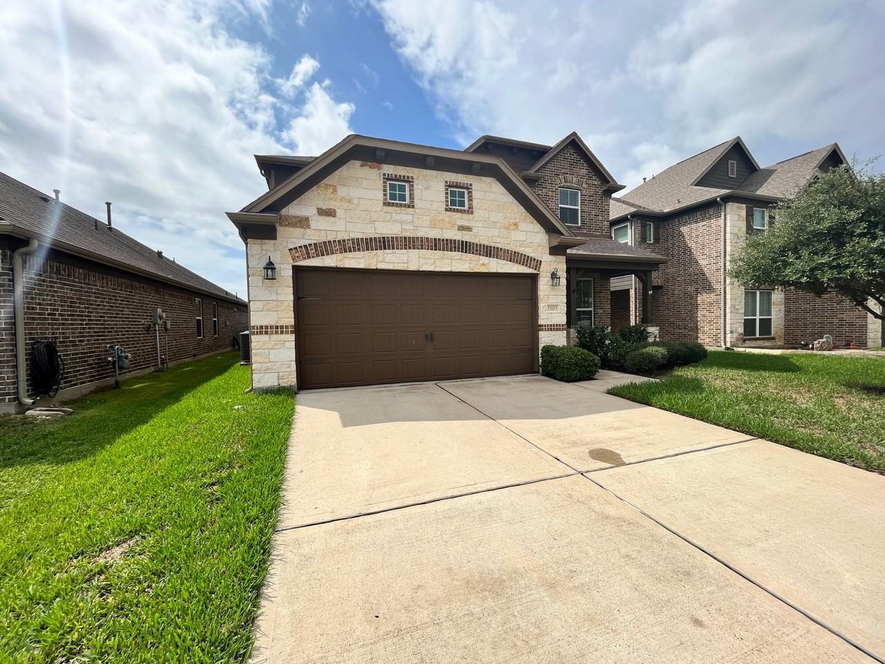 15103 Signal Ridge Way - Photo 2 of 42