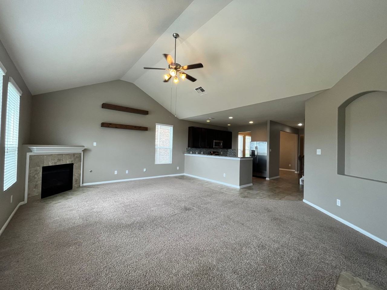15103 Signal Ridge Way - Photo 4 of 43