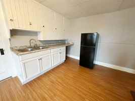 featured image of 113 Spruce St
