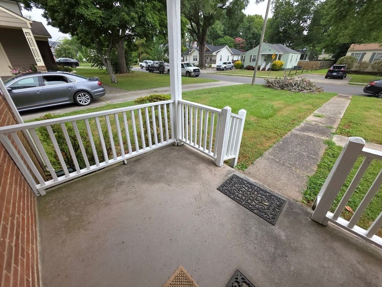 356 Melbourne Ct - Photo 3 of 29
