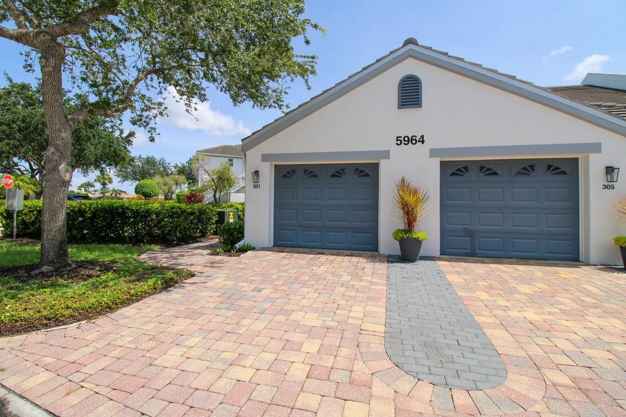 5964 Sand Wedge Ln #301 - Photo 7 of 49