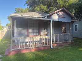 featured image of 432 Baker St