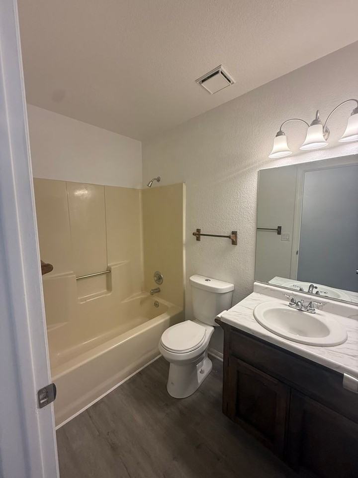 3736 N Roosevelt St - Photo 2 of 13