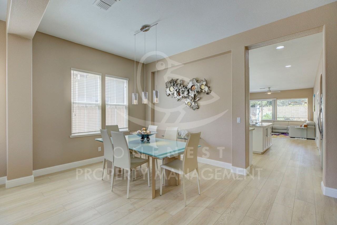 1424 Alder Creek Ct - Photo 7 of 32
