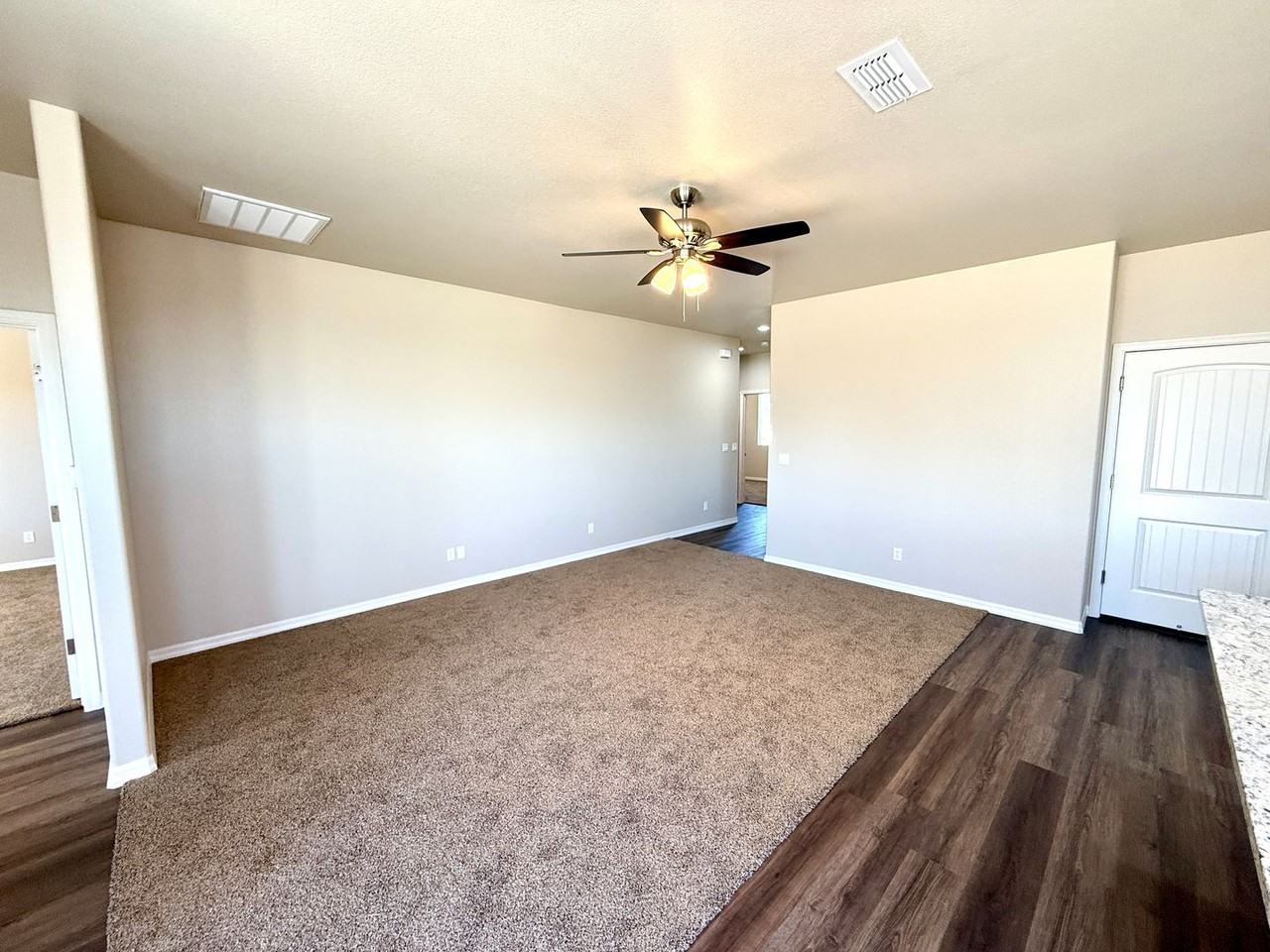 3572 Charleston Loop - Photo 6 of 36