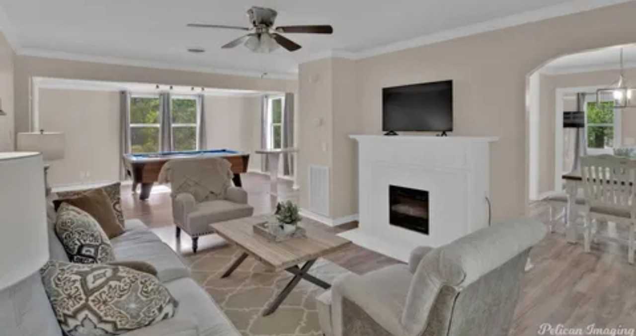 5736 S Lakeshore Dr - Photo 3 of 21