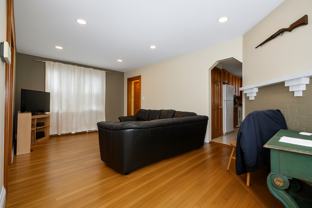 27 S Crescent Circuit - Photo 1 of 1