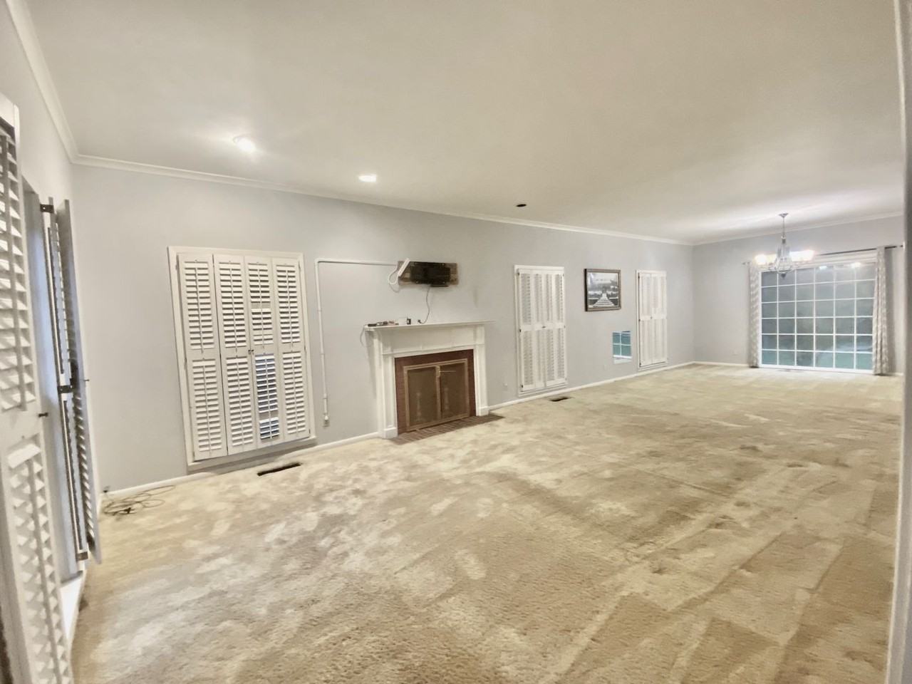 418 E Sheffield Rd - Photo 3 of 20