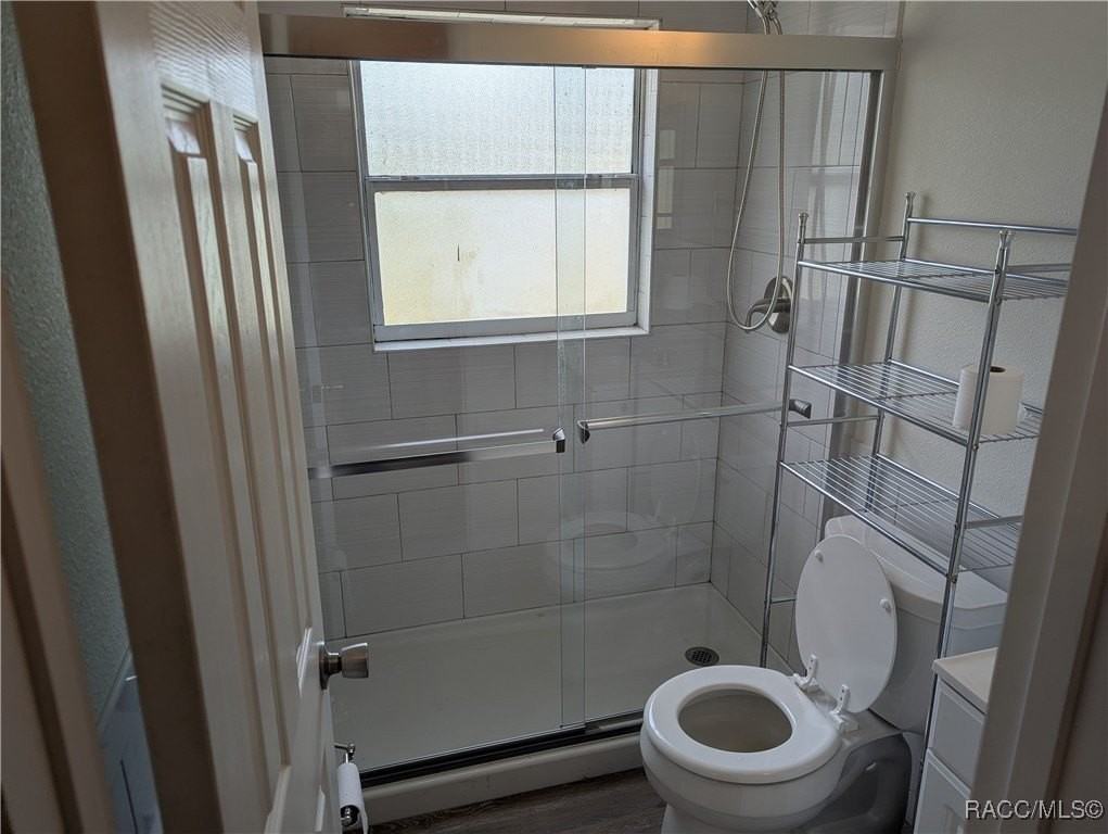 3999 S Highlands Ave - Photo 4 of 13