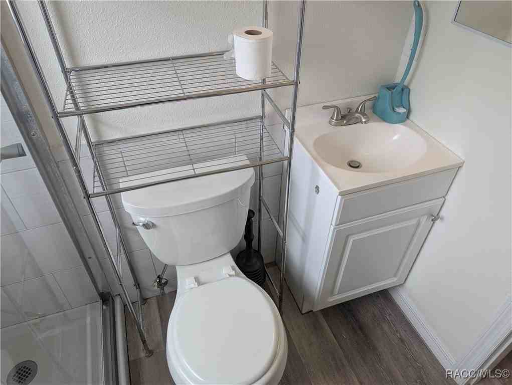 3999 S Highlands Ave - Photo 5 of 13