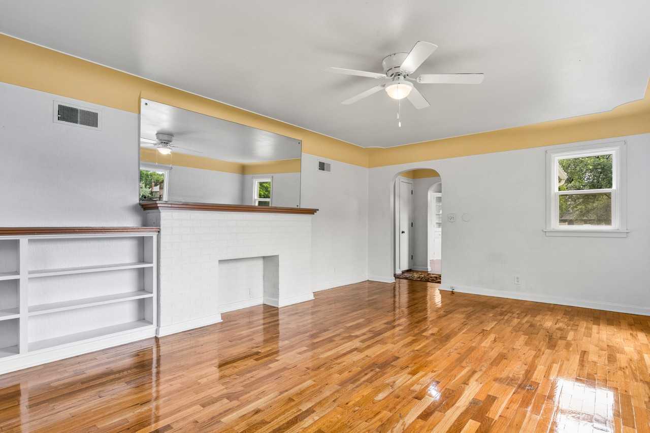 644 Avenue F #NA - Photo 3 of 18