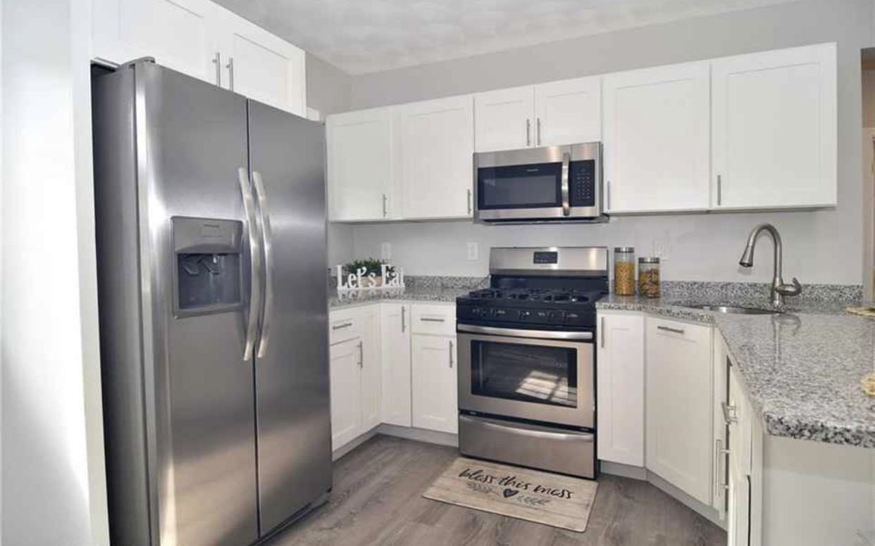 48 Audubon Ave #1stFL - Photo 2 of 9