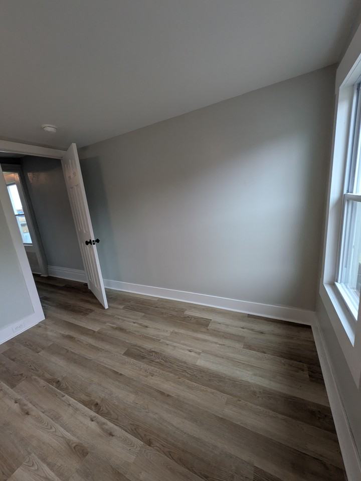 7526 Dickson St #NA - Photo 5 of 18