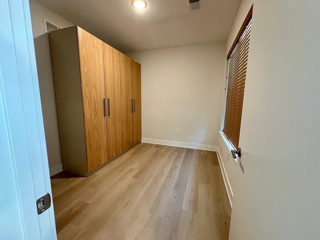 7304 Park Place Ct #7304 - Photo 3 of 27