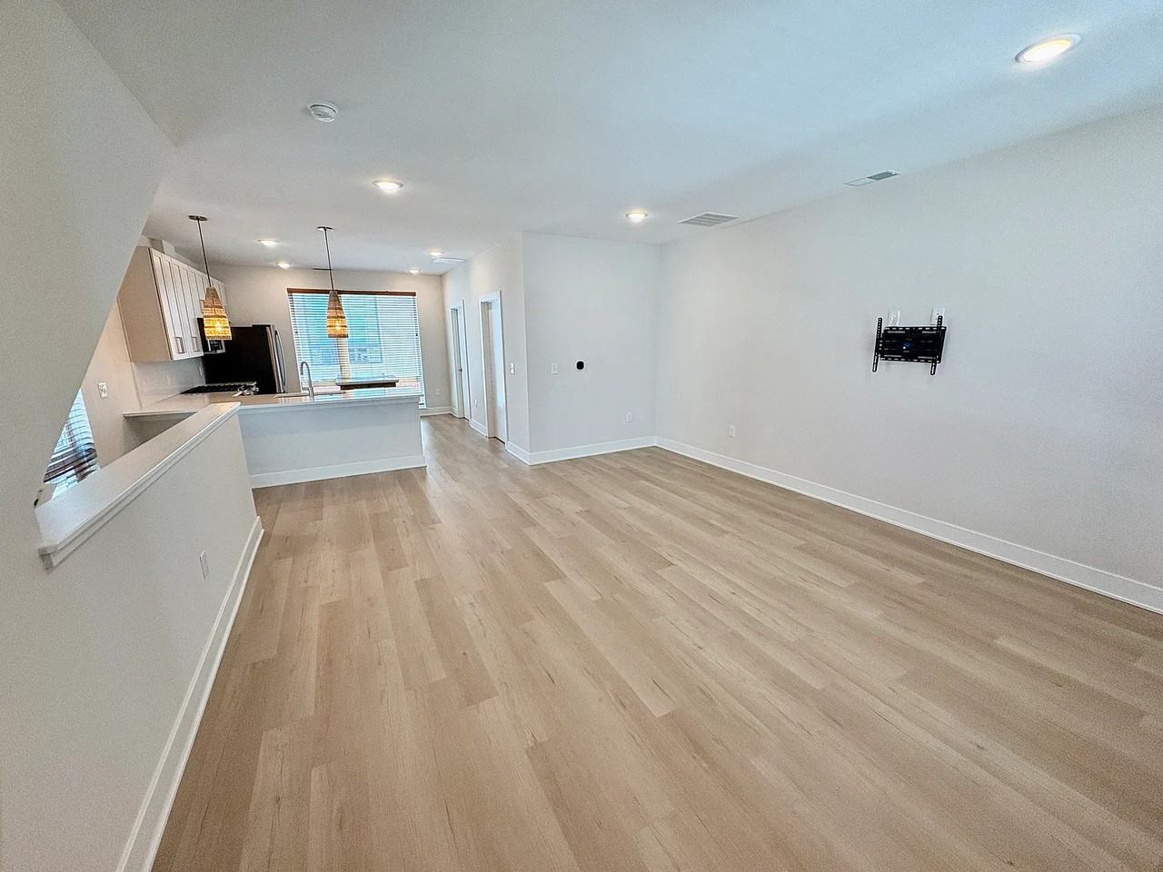 7304 Park Place Ct #7304 - Photo 6 of 27