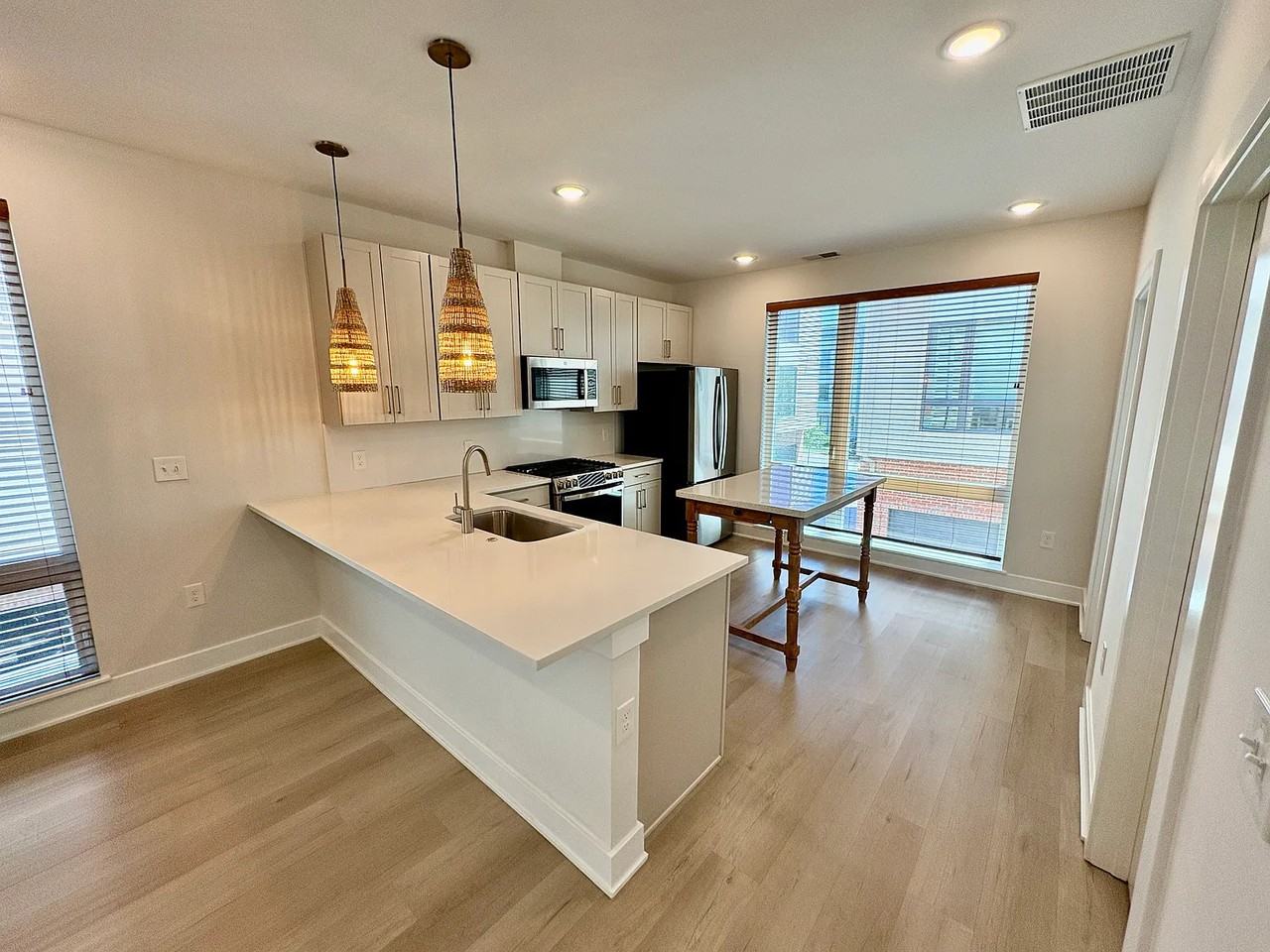 7304 Park Place Ct #7304 - Photo 7 of 27