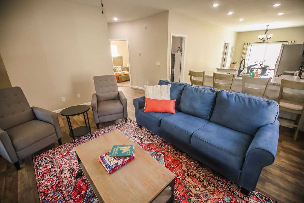 1805 S Courtland Ave #NA - Photo 2 of 17